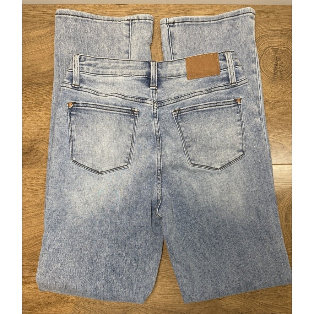 Judy Blue Jeans Plaid Cuff Sz 7/28 Med Wash Straight Fit Stretch JB88747 MD - Picture 3 of 15